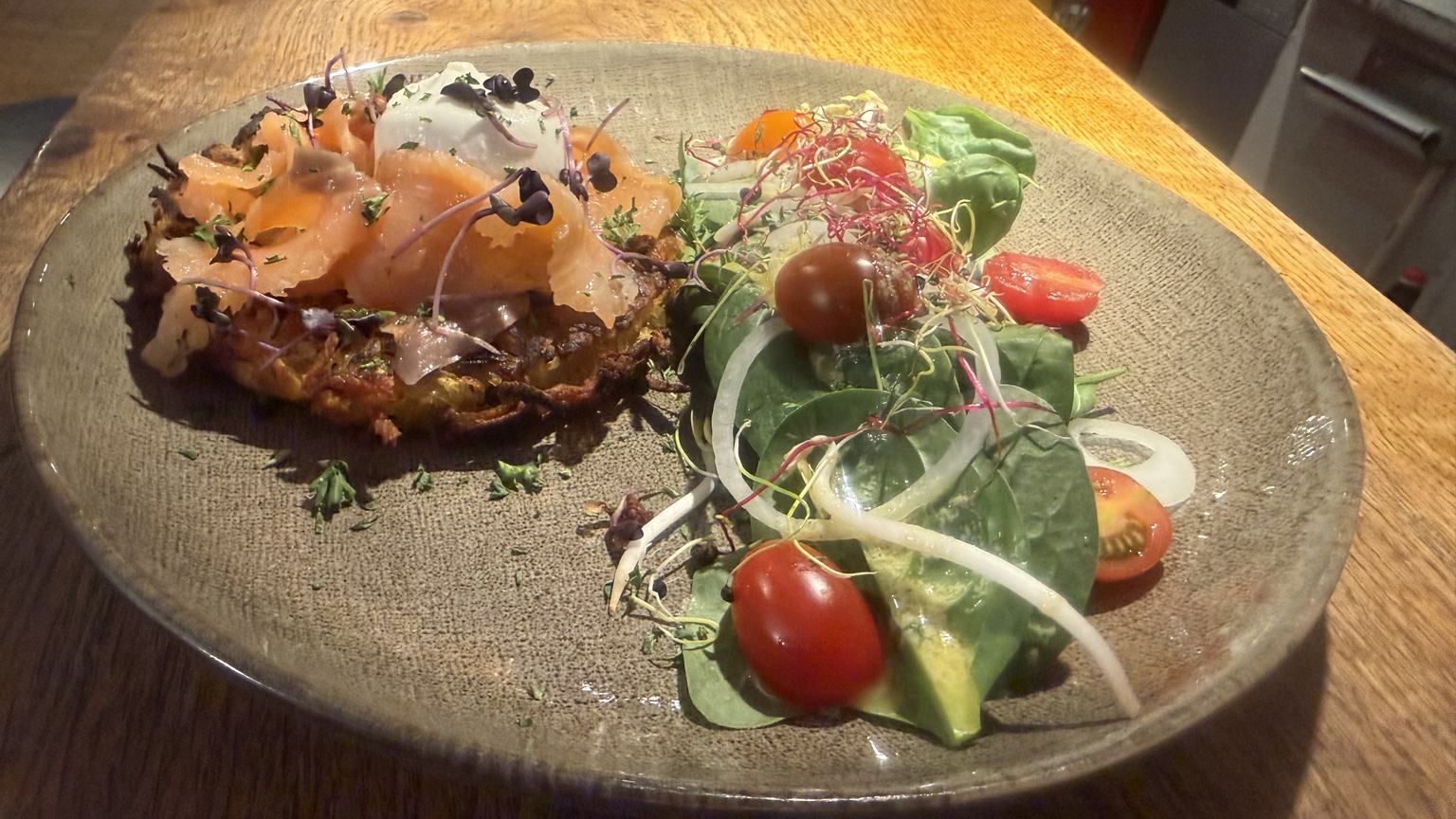 Le paillasson emblématique de La Bossette, servi avec sa salade